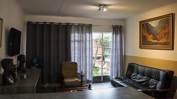 Golden Lantern Guest Lodge