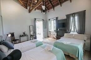 Estancia La Paz Hotel