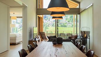Seaside Lodge