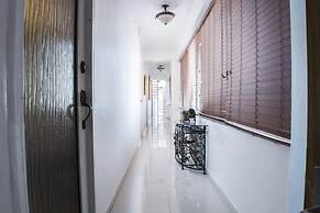Malecon Rooms & Hotel