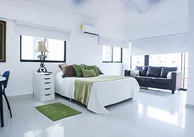 Malecon Rooms & Hotel