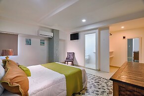 Malecon Rooms & Hotel