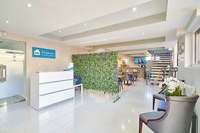 Malecon Rooms & Hotel
