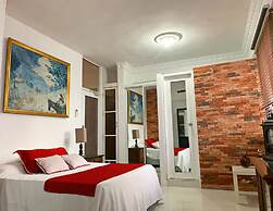 Malecon Rooms & Hotel