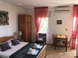 Majero Apartments