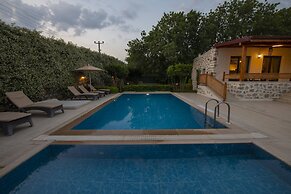 Eroglu Villas