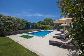 Eroglu Villas