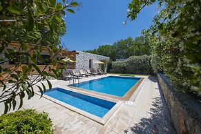 Eroglu Villas