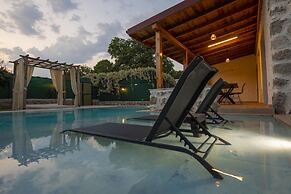 Eroglu Villas