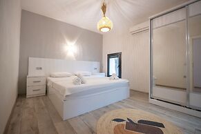 Eroglu Villas