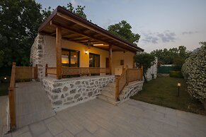 Eroglu Villas