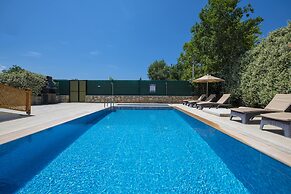 Eroglu Villas