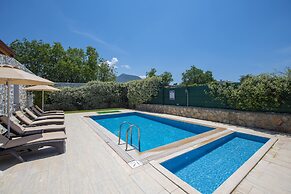 Eroglu Villas