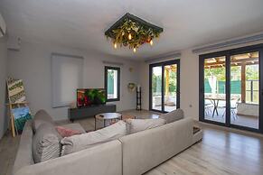 Eroglu Villas