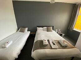 Bank St Hotel