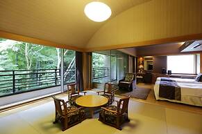 Hakone Kamon