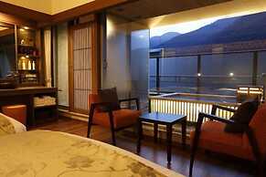 Hakone Kamon