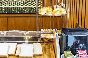 Grand Sala Thai