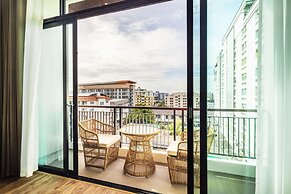 Grand Sala Thai