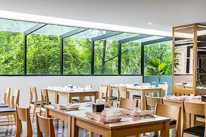 Grand Sala Thai