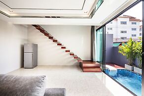 Grand Sala Thai