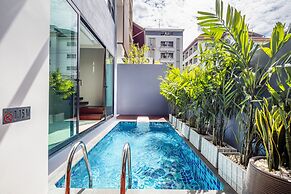 Grand Sala Thai