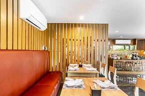 Grand Sala Thai