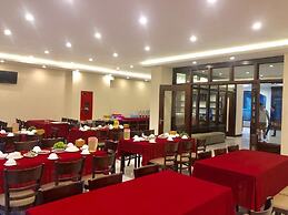 Sunshine View Hotel