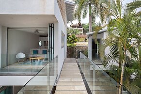 Anjali Casa Divina