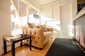 Camrose Motel