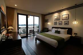Roxana River Villa