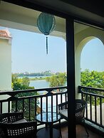 Roxana River Villa
