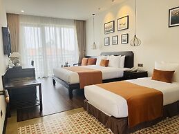 Roxana River Villa