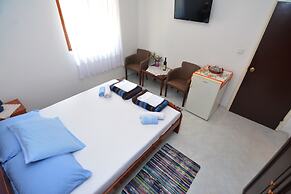 Apartments & Rooms Vanja