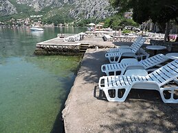 Apartments & Rooms Vanja