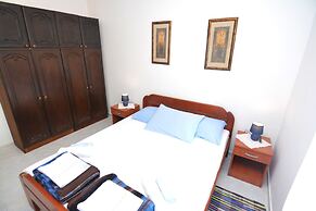 Apartments & Rooms Vanja