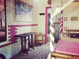 The Happy Bird B&B