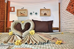 The Happy Bird B&B