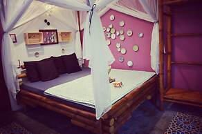 The Happy Bird B&B