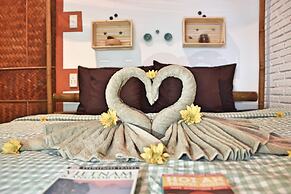 The Happy Bird B&B