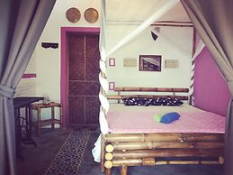 The Happy Bird B&B