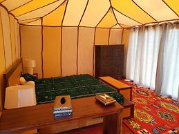 Canyon Lodge