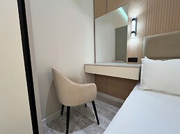 AYUB Modern & Heritage HOTEL