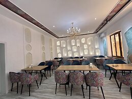 AYUB Modern & Heritage HOTEL