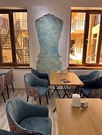 AYUB Modern & Heritage HOTEL