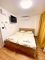 Bob Apartments
