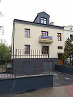 Bob Apartments