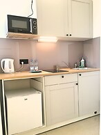 Bob Apartments