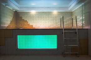 Hotel Pyatiy Element