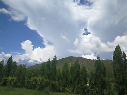 Hidaway Resort